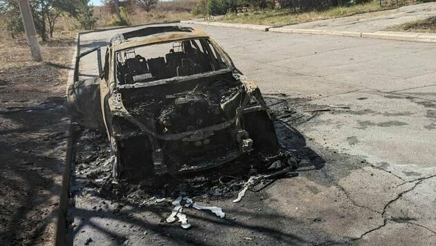 Eine russische Drohne schlug in das Auto eines schwedischen TV-Teams ein.