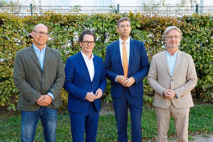 Die drei Bezirksvorsteher und der Obmann der Kaufleute Neubau