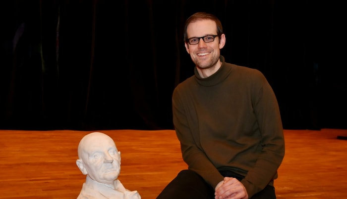 Jan David Schmitz: Leiter Programmplanung, Dramaturgie, der mit Kerschbaum ins Team kam