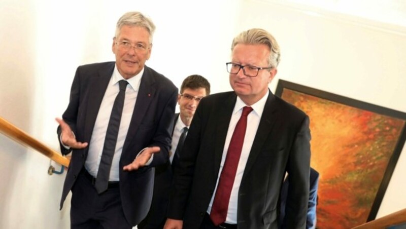 Kaiser und Drexler vor Beginn der Konferenz (Bild: Rojsek-Wiedergut Uta)