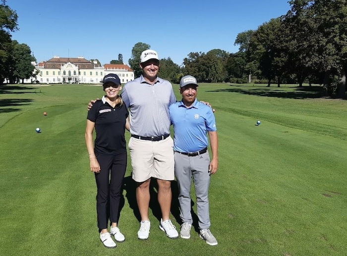 Emma Spitz, Sepp Straka und Clemens Dvorak (von links nach rechts) am Mittwoch im GC Schloss ...