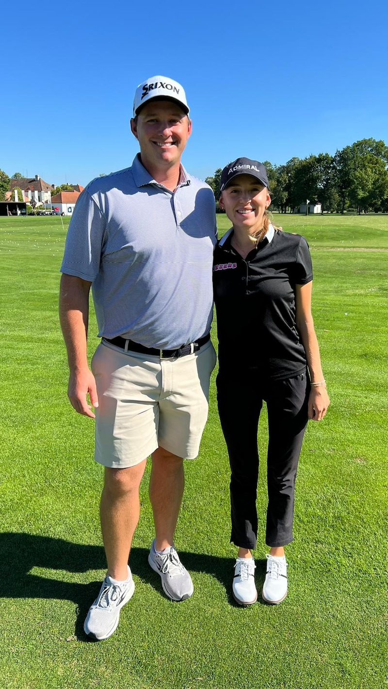 Emma Spitz war bei der gemeinsamen Golfrunde mit Sepp Straka begeistert von seiner komplett bodenständigen Art. (Bild: Zur Verfügung gestellt)