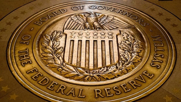 Die US-Notenbank Fed hat den Leitzins am Mittwochabend wieder unverändert gelassen. (Bild: AP)