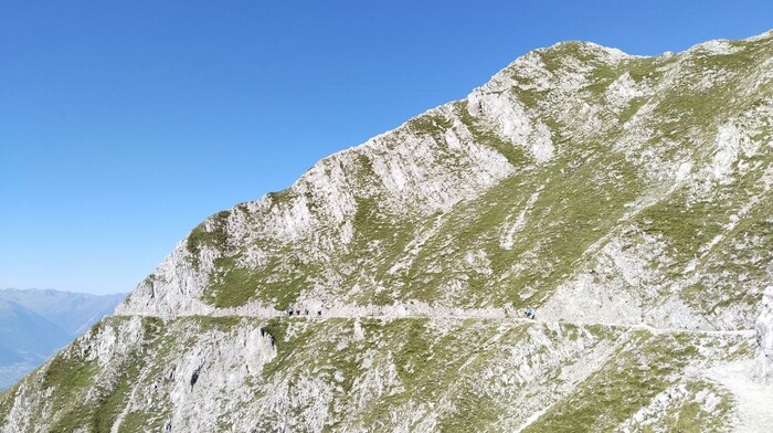 Durch die Südflanke der Nordkette führt im ersten Abschnitt der Weg.
