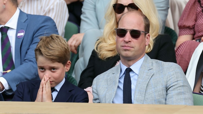 Prinz George darf bald nicht mehr mit Papa William ins Flugzeug steigen.