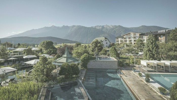 Das Hotel vereint tolle Ausstattung mit tollem Panorama.
