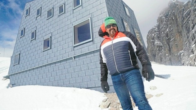 Wilfried Schrempf vor der Seethalerhütte auf 2740 Metern (Bild: Pail Sepp)