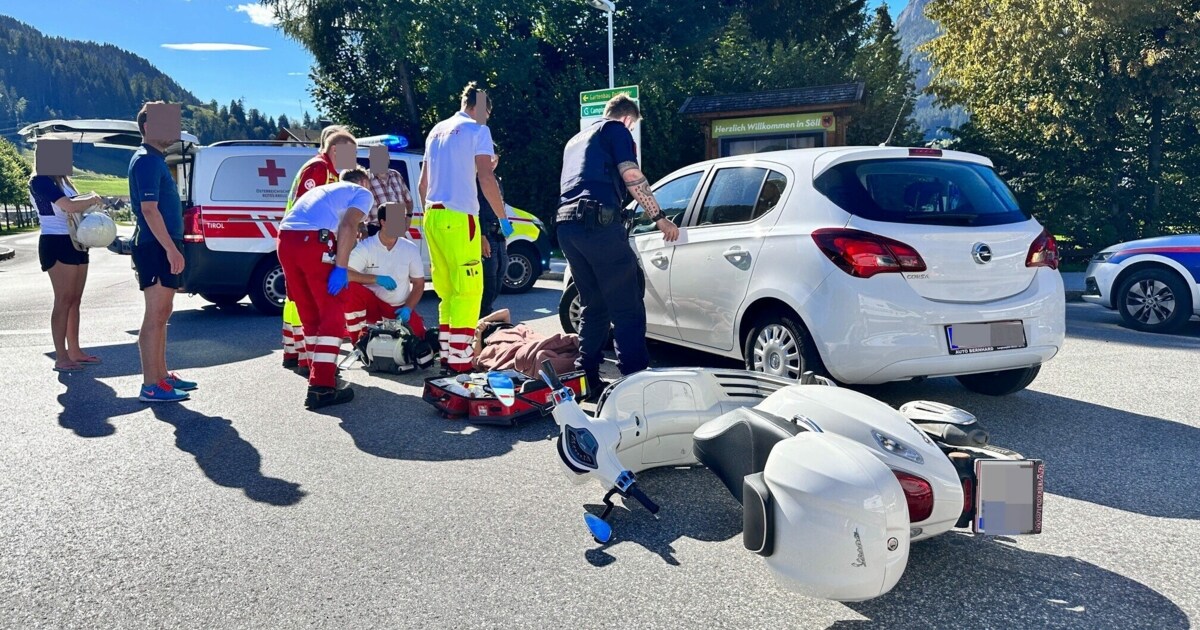 In Pkw Gekracht - Motorradfahrerin (59) Bei Unfall Schwer Verletzt ...