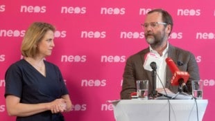 Was hat er denn wirklich vor? Parteichefin Beate Meinl-Reisinger hat wegen Schellhorn unruhige Stunden. (Bild: Martin Juen / SEPA.Media / picturedesk.com)