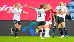 Die ÖFB-Damen jubeln über einen hart erkämpften Punkt in Norwegen. (Bild: Beate Oma Dahle / NTB)