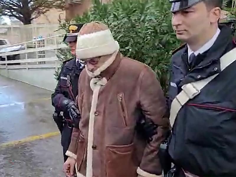 30 Jahre lang wurde Messina Denaro von der italienischen Justiz gesucht. (Bild: APA/AFP/ITALIAN CARABINIERI PRESS OFFICE/Handout)