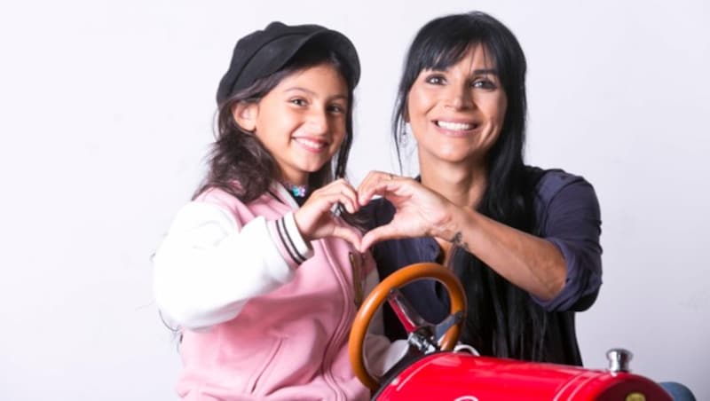 Familienbande: Marcella Adami mit Tochter Giulia (Bild: Mathis Fotografie)