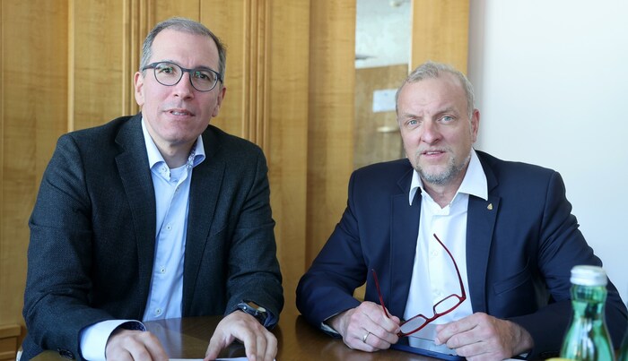 IV-Präsident Christoph Swarovski (li.) sprach mit Markus Gassler (Chef vom Dienst der „Tiroler ...