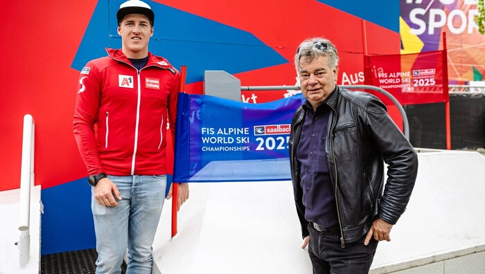 Raphael Haaser und Sportminister Werner Kogler