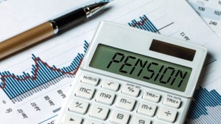 Das durchschnittliche Pensionsantrittsalter der Frauen lag 2023 erneut bei 60 Jahren (Bild: cacaroot - stock.adobe.com)