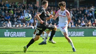 Es läuft nicht rund bei Dominik Fitz (re.) und Co. (Bild: GEPA pictures)