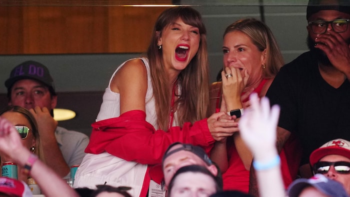 Taylor Swift fieberte mit ihrem Freund Travis Kelce mit.
