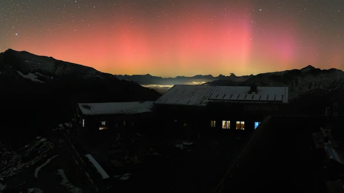 Polarlichter, aufgenommen über Österreich