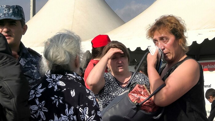Flüchtlinge aus Bergkarabach in einem provisorischen Camp