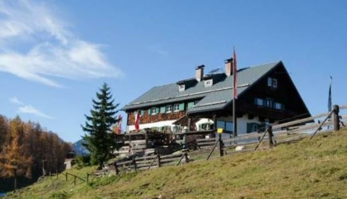 Die Ostpreußenhütte aus dem Jahr 1928 wird bis Ende Oktober generalsaniert und modernisiert.