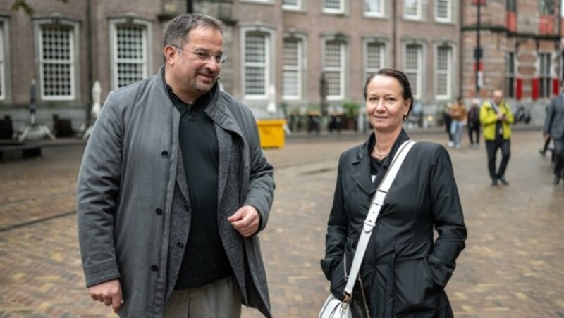 In Amsterdam interessierten sich Michael Affenzeller (FH OÖ) sowie der Rektorin der Digital-Uni, Stefanie Lindstaedt, vor allem für die Hochschulen. (Bild: Peter C. Mayr)