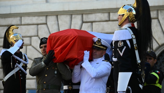 Napolitano wurde mit einem Staatsbegräbnis geehrt. (Bild: AFP)