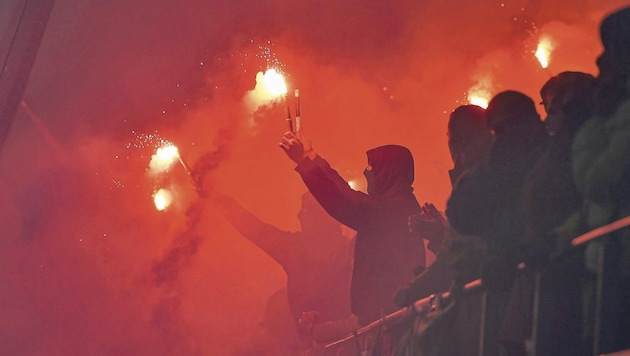 Nach 1:8-Heimpunkten ist bei Zweitligist Ried immer mehr Feuer am Dach. (Bild: © Harald Dostal / 2022)