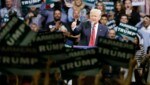 Trump droht eine empfindliche Geldstrafe. (Bild: AP)