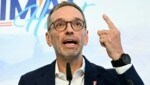 FPÖ-Chef Herbert Kickl holte am MIttwoch zum Rundumschlag gegen das freiheitliche Urgestein Andreas Mölzer aus. (Bild: APA/HELMUT FOHRINGER)