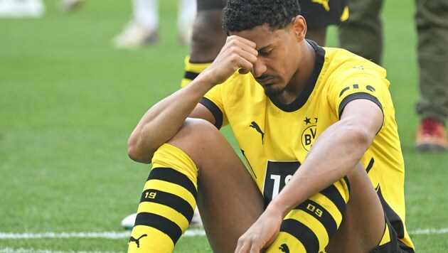 Am Boden zerstört: Sebastien Haller nach dem verpassten Meistertitel im vergangenen Mai. (Bild: AFP)