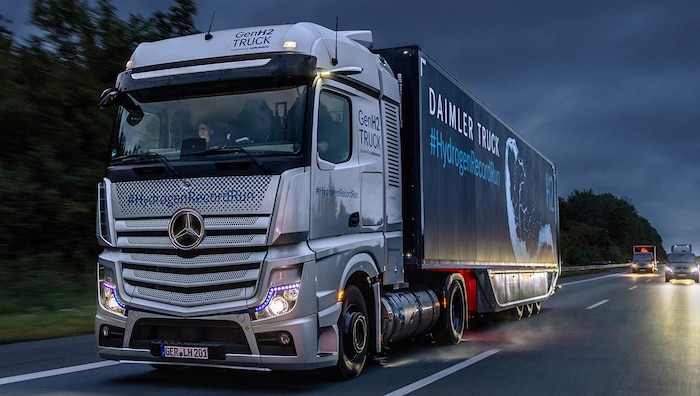 Über Nacht ans 1047-km-Ziel: der GenH2-Wasserstoff-Truck