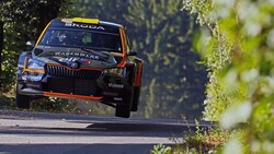 Neubauer wurde mit Beifahrer Ettel bei der Murtal Rallye Zweiter. (Bild: APA/DANIEL FESSL)