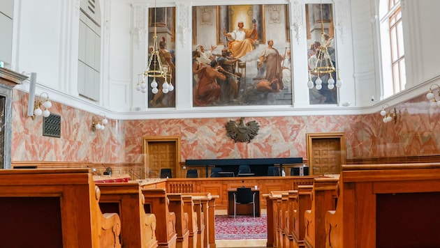 Verhandelt wurde am Donnerstag im Schwurgerichtssaal des Salzburger Landesgerichtes. (Bild: Tschepp Markus)