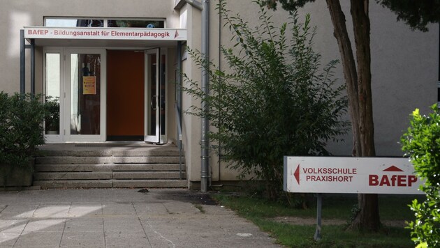 An der Bundesanstalt für Elementarpädagogik in Salzburg haben sich heuer weniger Interessenten beworben, als man im Kolleg aufnehmen könnte. Voraussetzung ist unter anderem die Matura. (Bild: Tröster Andreas)