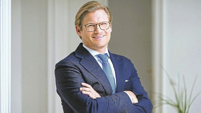 Anwalt Lukas Kollmann vertritt Mennel.