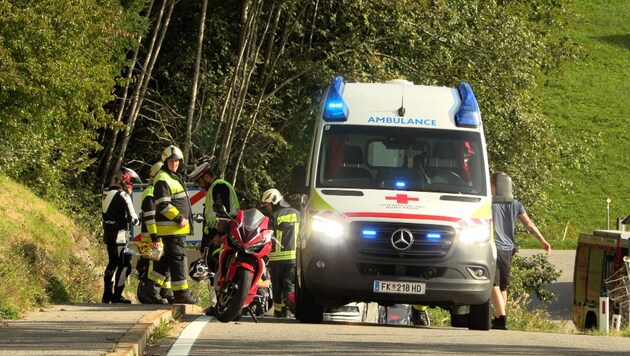 Der Biker kam ohne Fremdverschulden zu Sturz. (Bild: Maurice Shourot)