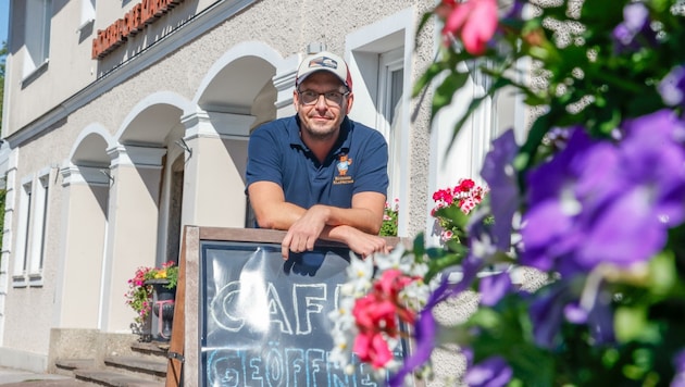 Bäcker Rudi Klappacher verkauft in seinen Filialen in Grödig und Großgmain eine günstige, aber gesunde Jause. (Bild: Tschepp Markus)