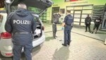 Mönchhof: „Asyl, Asyl“ waren die ersten Worte von sechs Flüchtlingen, die zu später Stunde im Ortsgebiet aufgefallen sind. (Bild: Christian Schulter)