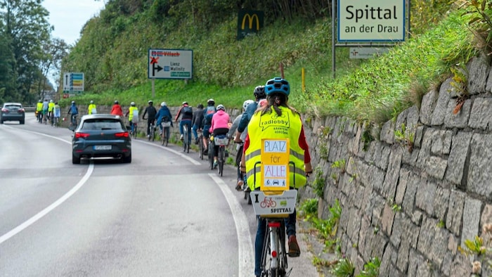 Protestfahrt durch die Lieserschlucht