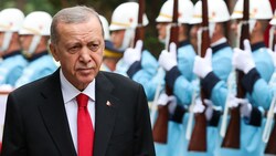 Türkeis Präsident Recep Tayyip Erdogan hat sich zu dem Anschlag in Ankara geäußert. Es handle sich um ein „letztes Zucken des Terrors“, sagte er. (Bild: AFP)