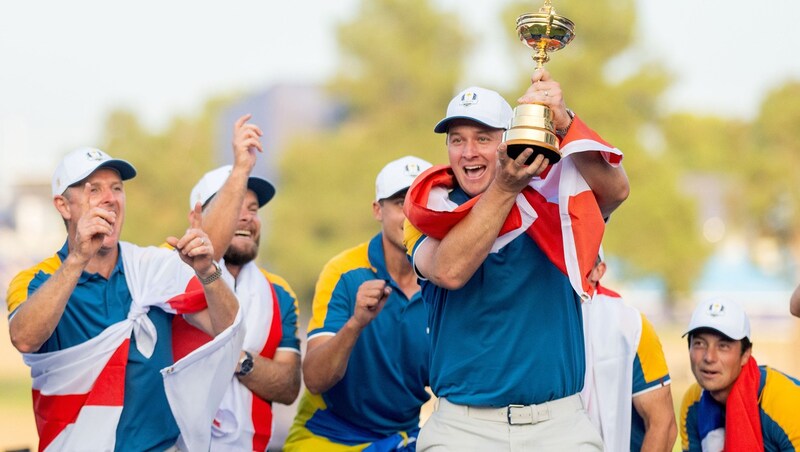 Sepp Straka mit dem Ryder Cup (Bild: APA/GEORG HOCHMUTH)