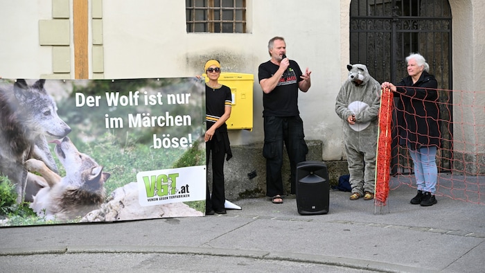 VGT-Obmann Martin Balluch hielt eine Rede
