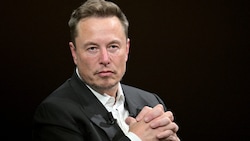 Der US-Milliardär Elon Musk äußert sich in letzter Zeit zunehmend zu politischen Themen. (Bild: APA/AFP/Alain JOCARD)