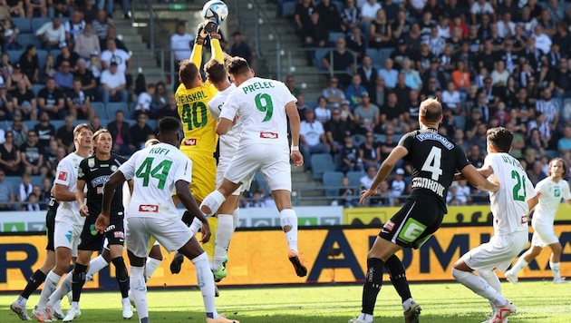 WSG-Torhüter Adam Stejskal patzte beim 0:1, sonst Turm in der Schlacht. (Bild: GEPA pictures/ Chris Bauer)