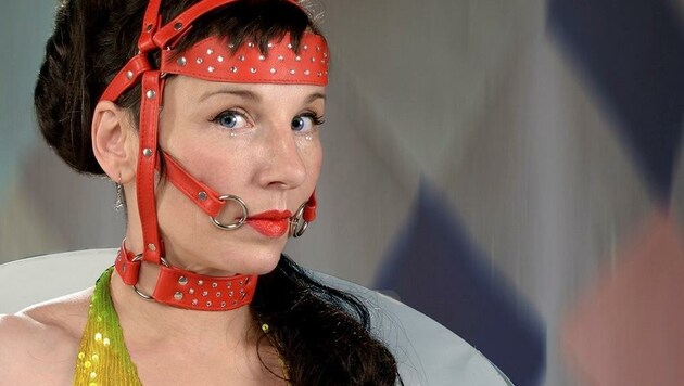 Während ihrer großen „Le Grand Ordinaire“-Konzert-Tour trat Meret Becker mit ihrer Band „The ...