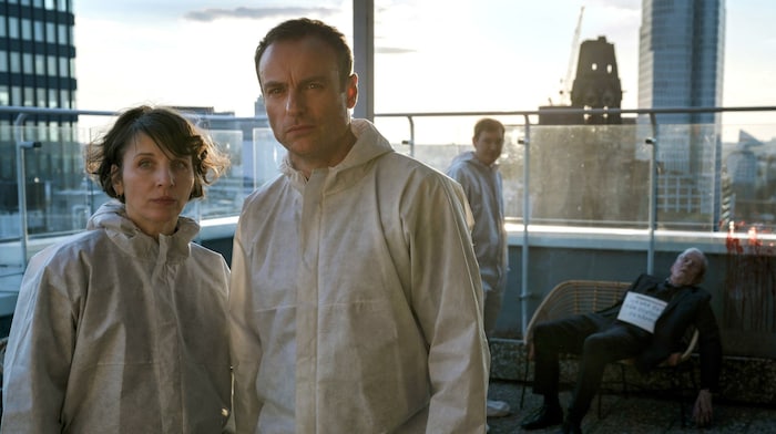Meret Becker mit Mark Waschke (Robert Karow) als „Tatort“-Kommissarin Nina Rubin.