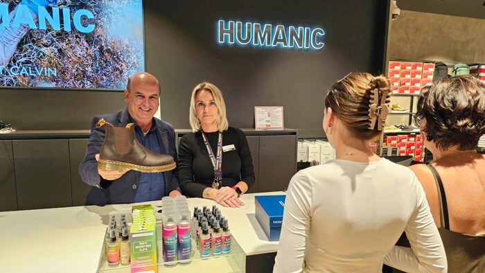 Heinz Achatz freut sich auch über die Humanic-Filiale im EKZ Südpark.