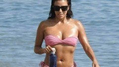 Eva Longoria macht den Strand von Marbella zum Laufsteg. (Bild: www.PPS.at)