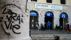Das Gebäude, das in einem der ärmeren Viertel von Marseille liegt, wird von etwa 1500 Studierenden genutzt. (Bild: Christophe SIMON / AFP)