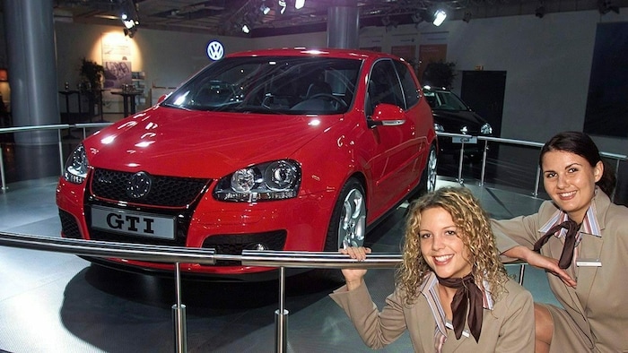 2003 präsentierte VW den Golf V in Klagenfurt